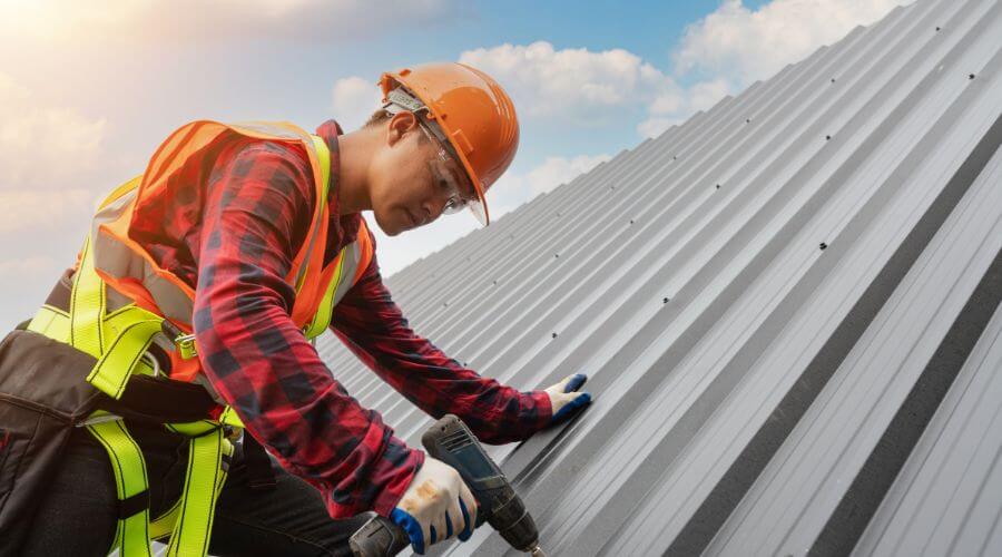 Owens Corning roofing contractor in De Graff, OH